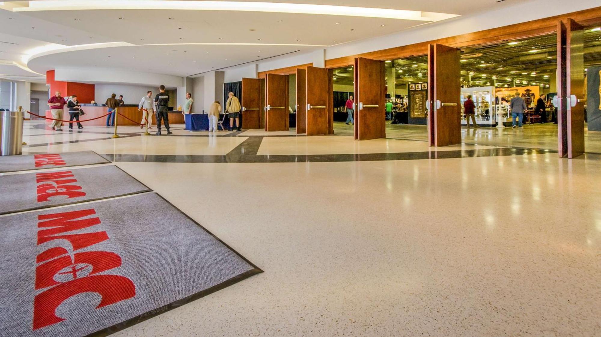 Doubletree By Hilton Hotel Miami Airport & Convention Center Exterior foto